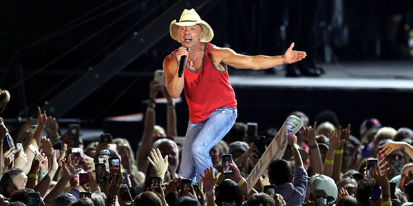 Kenny Chesney Concert Tickets